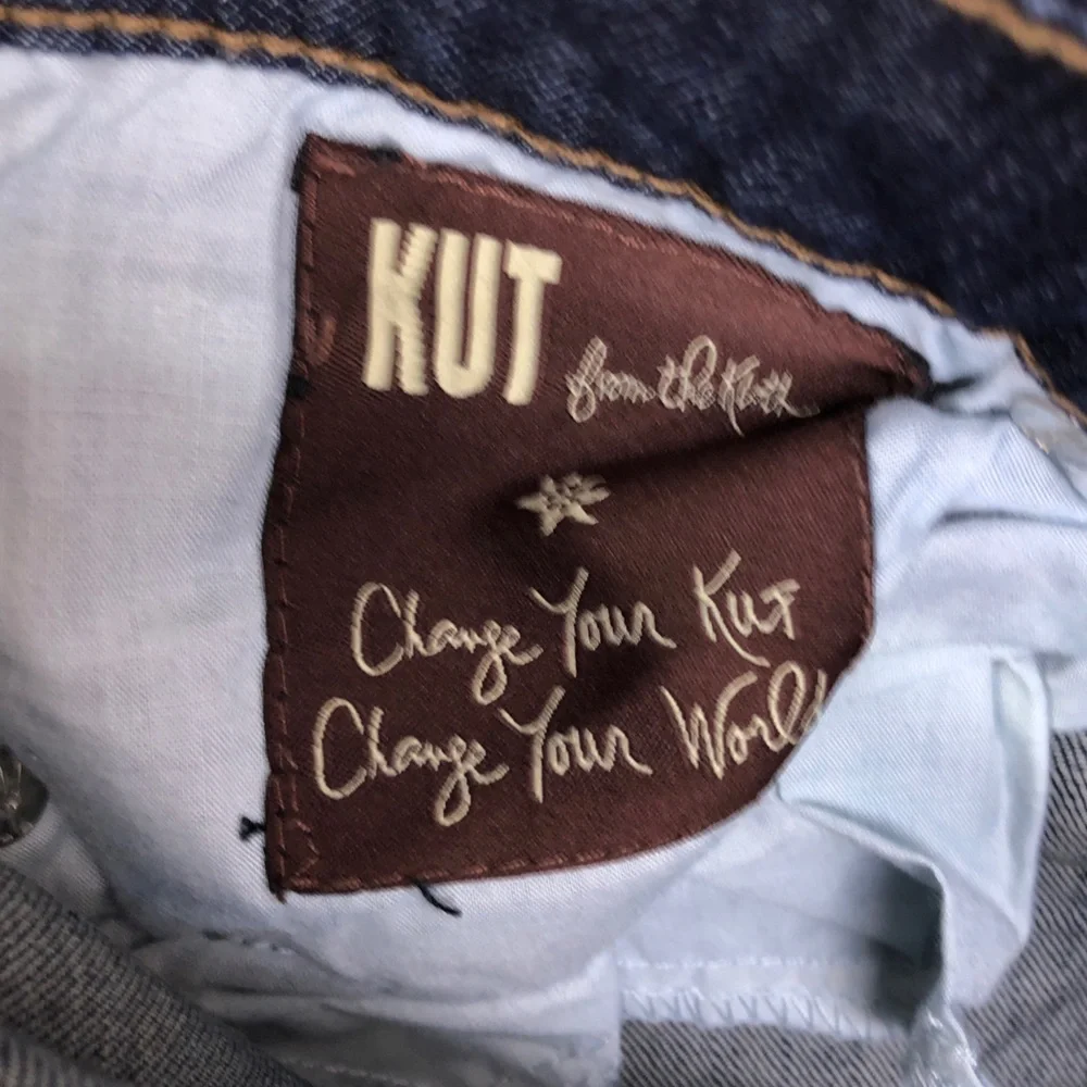 Kut from the Kloth Rachel High Rise Bootcut Jeans 10 - Picture 10 of 11